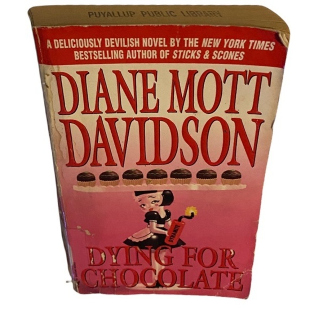 Dying for Chocolate (Goldy Culinary Mysteries, Book 2) Diane Mott Davids…